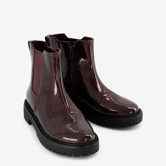 NWOT TOMS Bennet Purple Glitter Chelsea Ankle Boots Big Girls Sz 1 - Picture 1 of 15